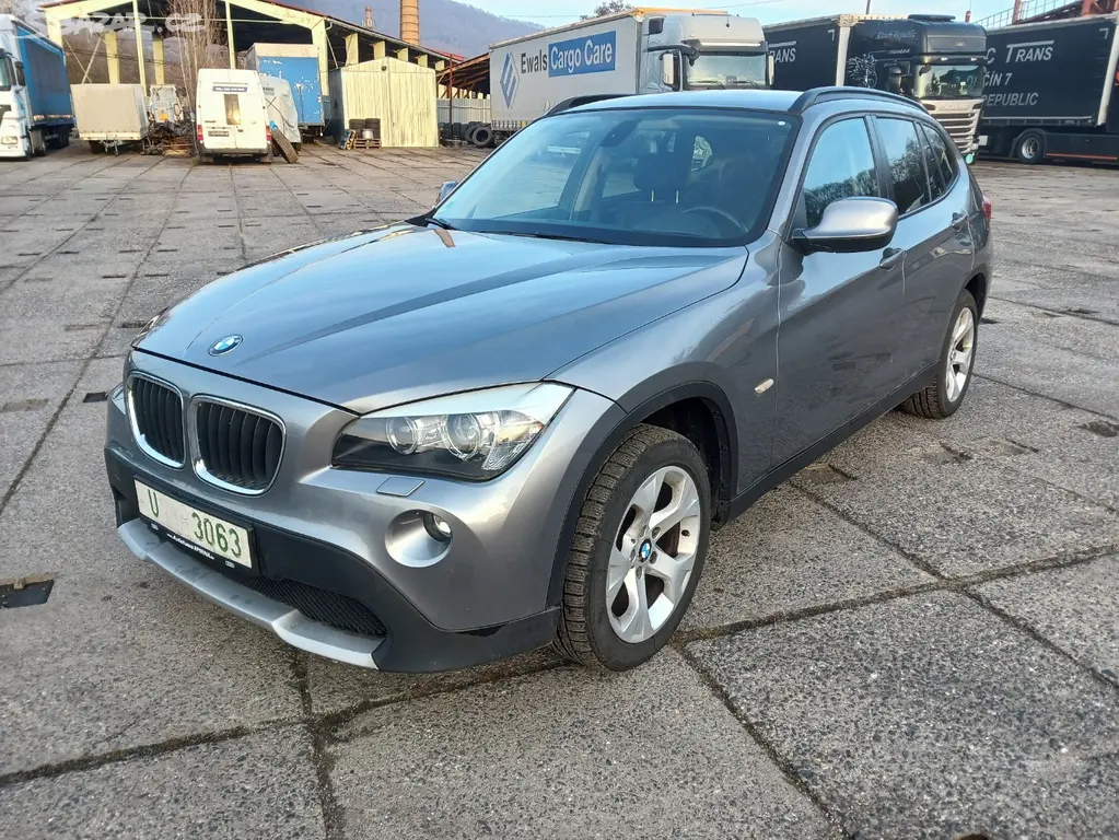 BMW X1 Xdrive Tourer 2,0d 2011 automat Webasto